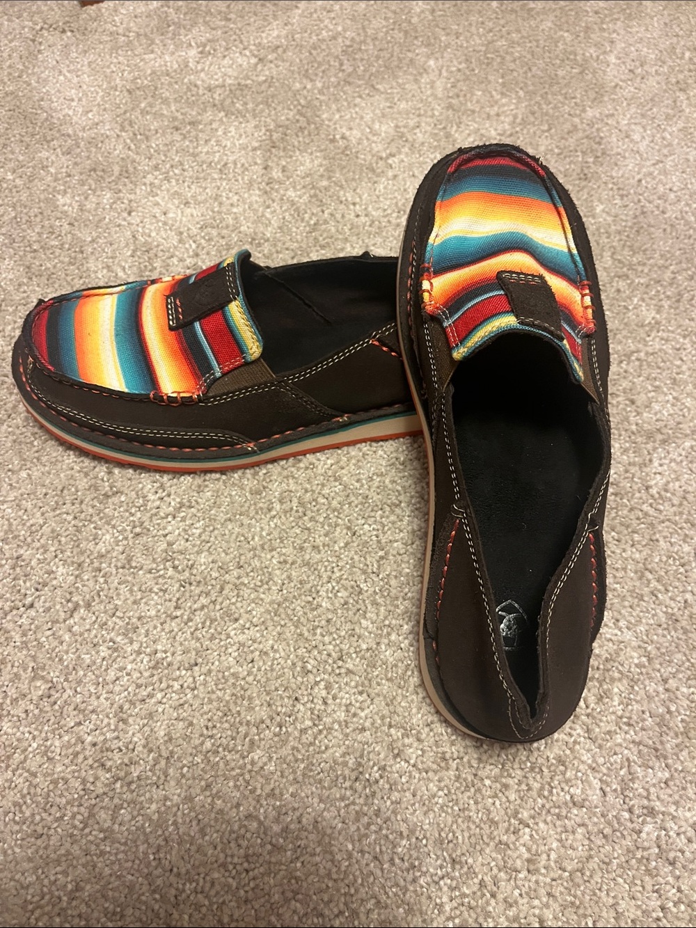 Ariat Casual Slip-On Shoes in Multicolor Striped Canvas - Picture 2 of 5